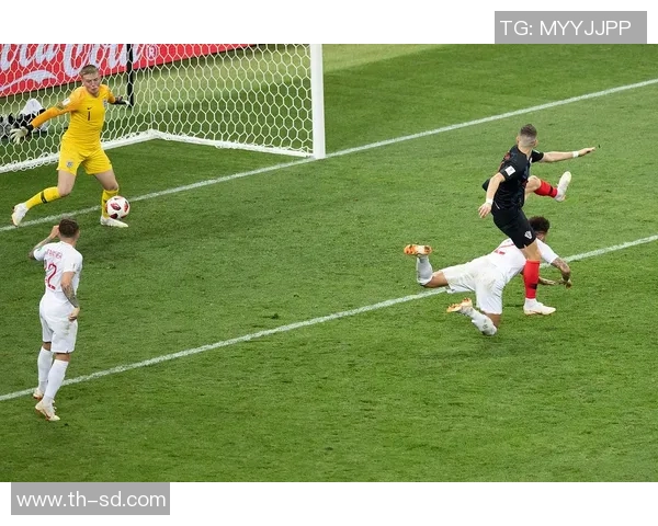 足球明星射门训练全攻略视频分享技巧与实战演练解析